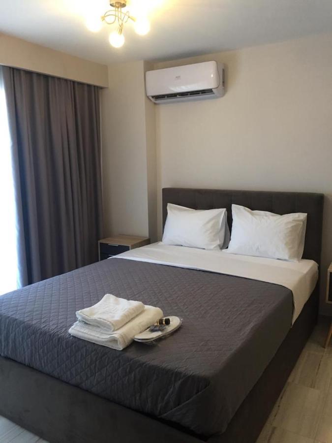 Thomas Studios & Apartments Paralia Bagian luar foto