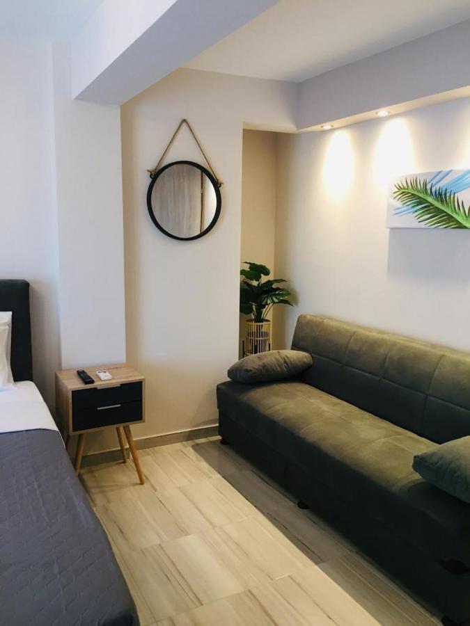 Thomas Studios & Apartments Paralia Bagian luar foto