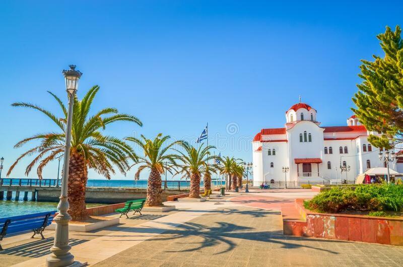 Thomas Studios & Apartments Paralia Bagian luar foto